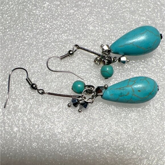 Artisan Glass Turquoise & Silver Tone Teardrop Earrings With Crystal Accents - Picture 4 of 8